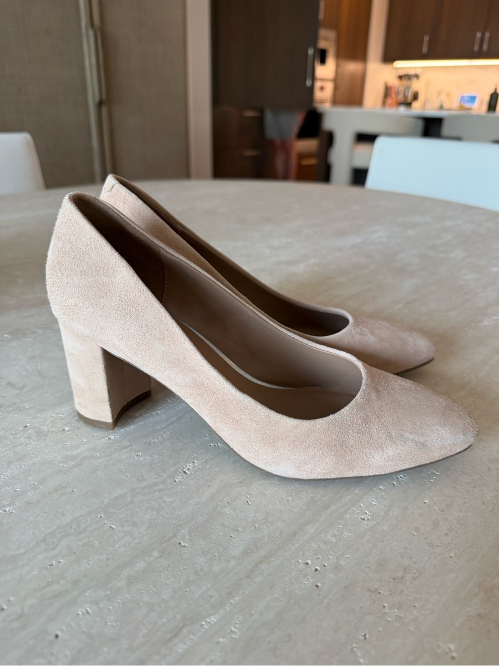 AEROSOLES Women's Suede Block Heel Pumps in Light Taupe